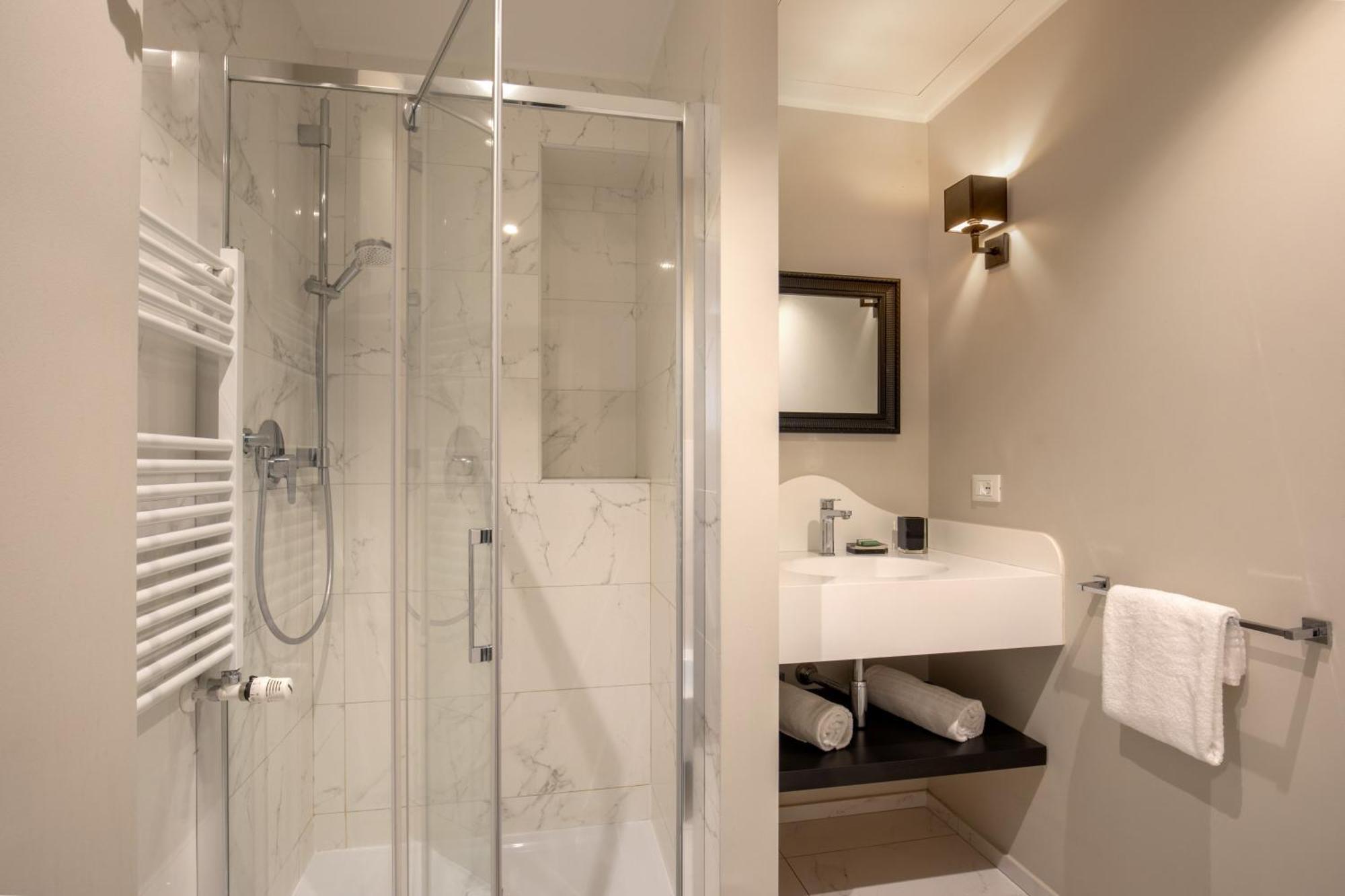 Guest house Daplace - Corso Monforte *